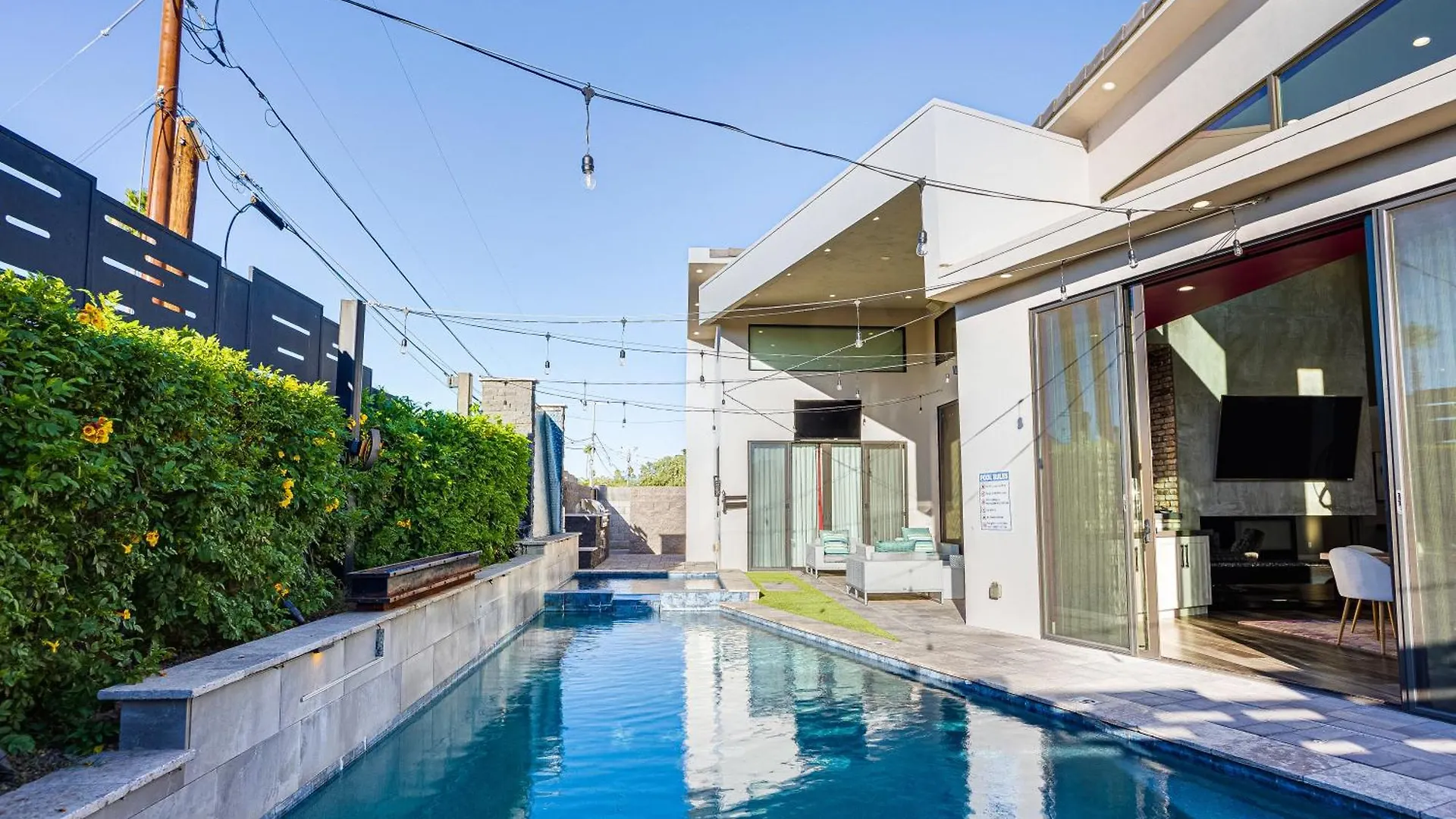Desert Luxe Entertainers Delight!Walk To Oldtown Scottsdale