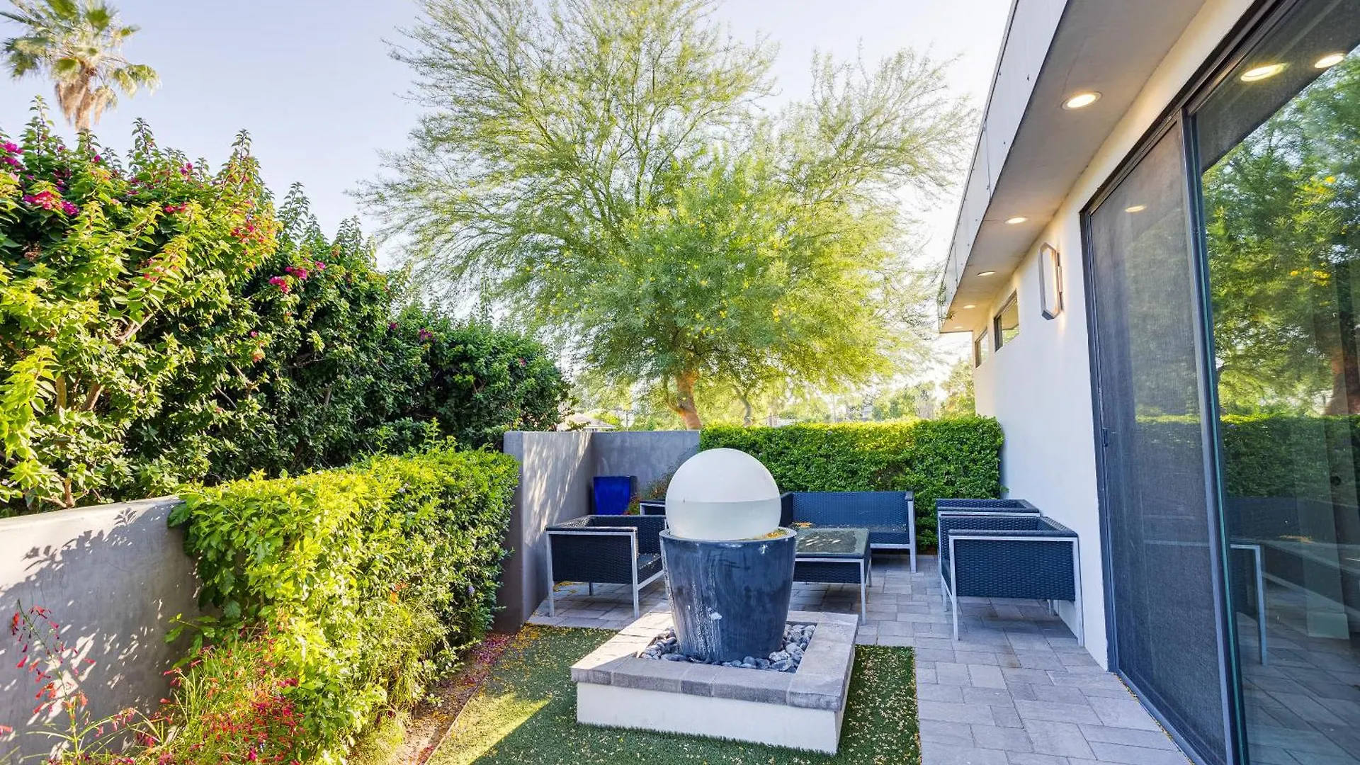 Desert Luxe Entertainers Delight!Walk To Oldtown Scottsdale 0*,
