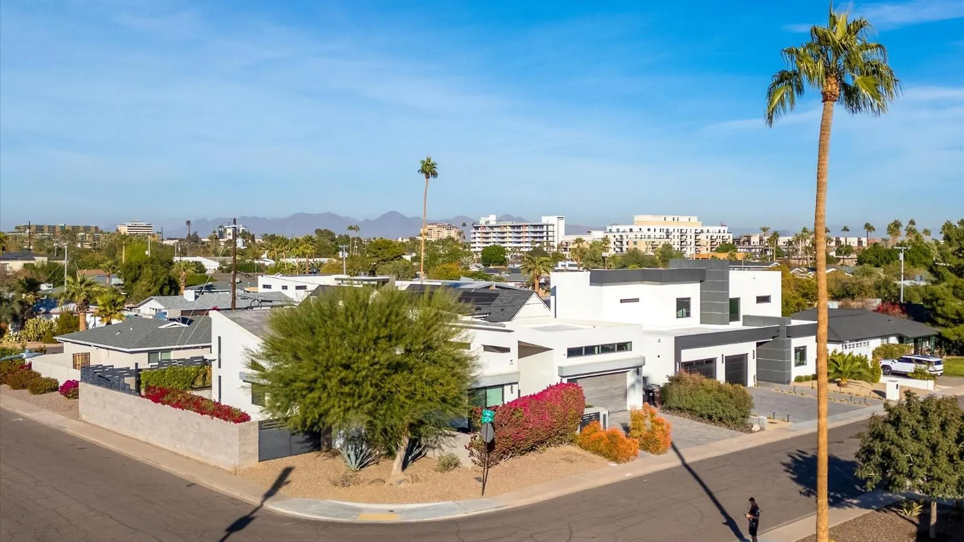 Desert Luxe Entertainers Delight!Walk To Oldtown Scottsdale Casa vacanze