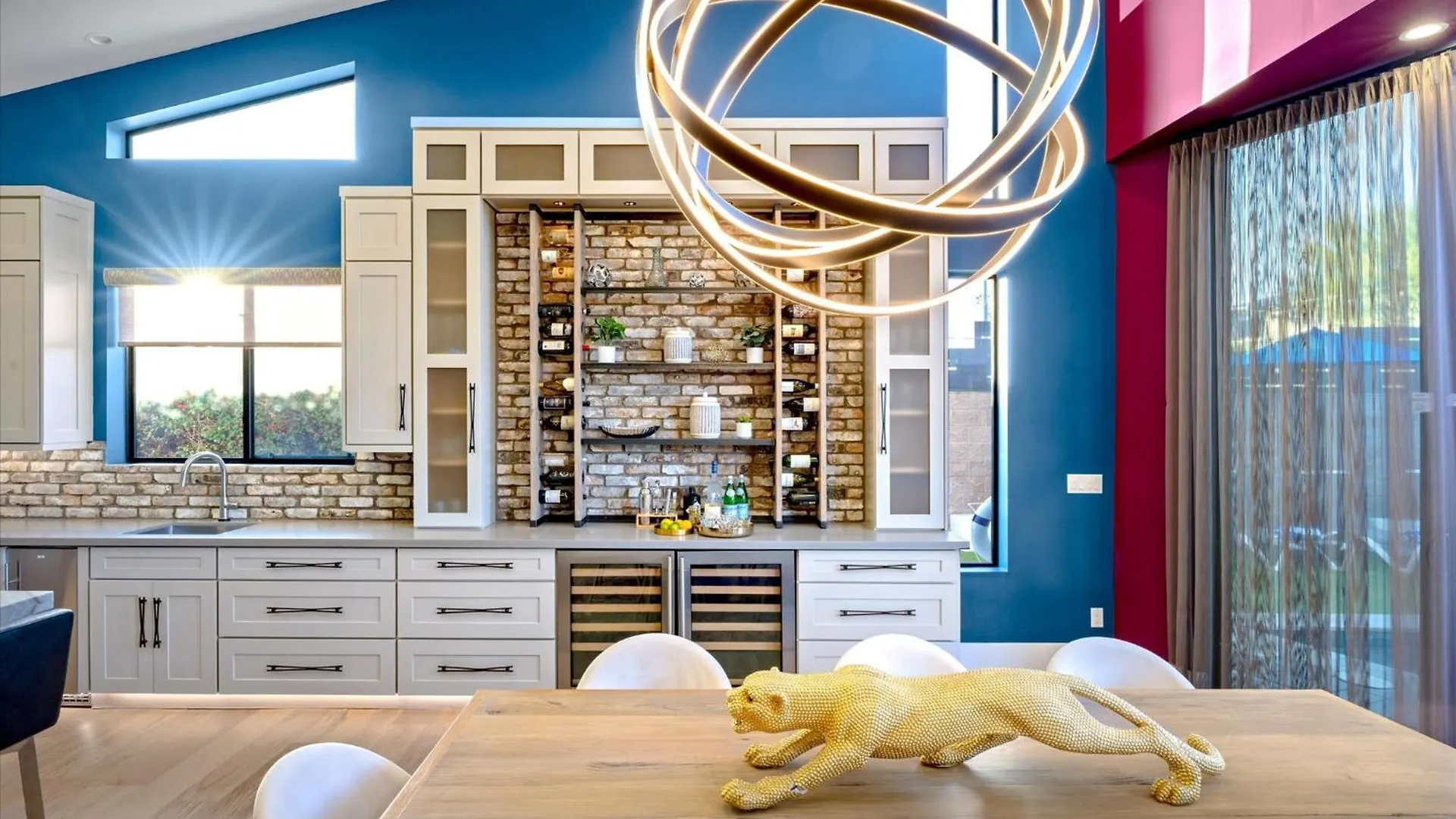 Desert Luxe Entertainers Delight!Walk To Oldtown Scottsdale