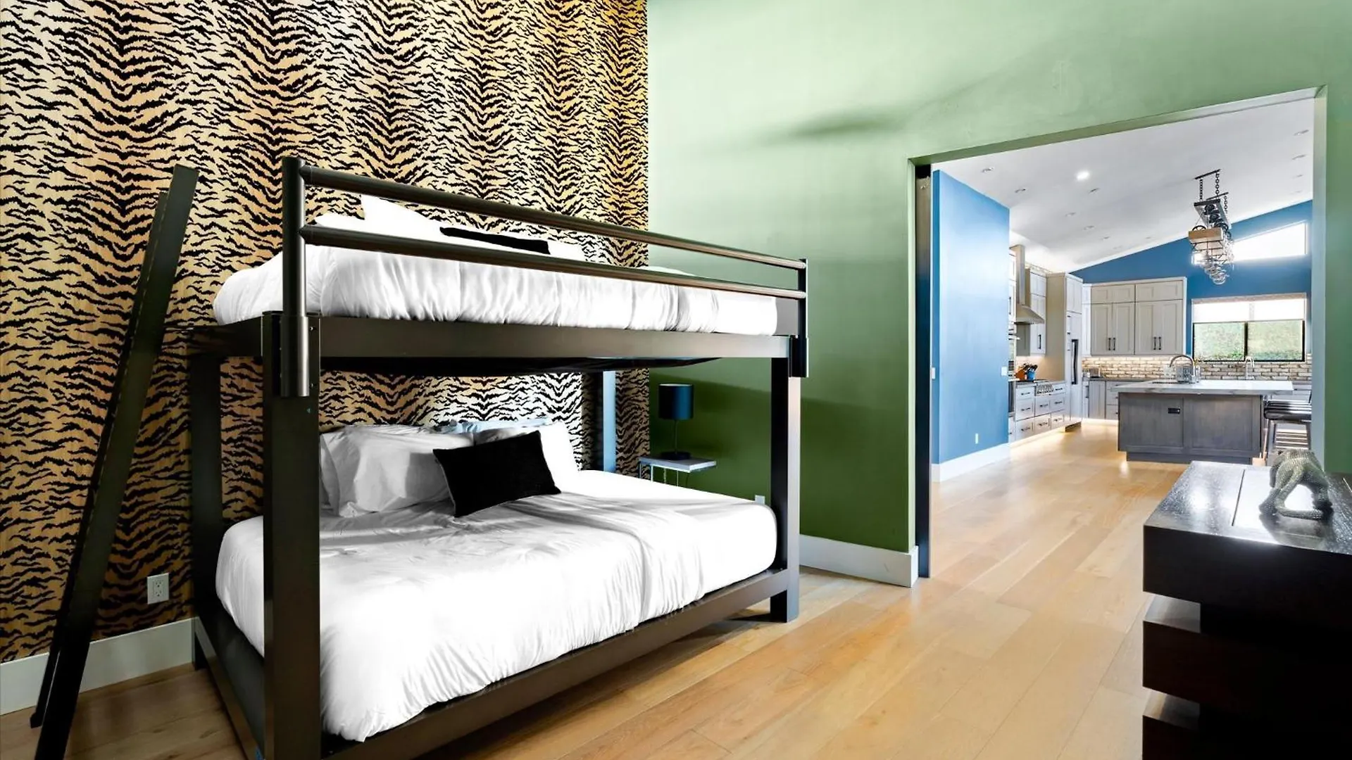 Desert Luxe Entertainers Delight!Walk To Oldtown Scottsdale Casa vacanze